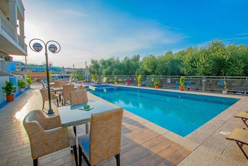 The Senses Tsilivi Hotel Plános Eksteriør billede